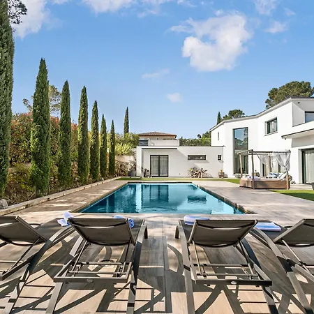 Villa Maison De L'esterel 5 Bedroom - Private Pool *